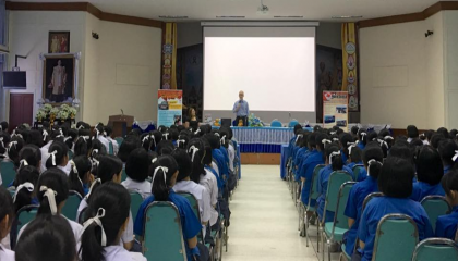 GREGG International School