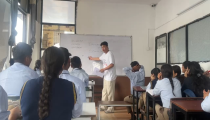 Nepal volunteer