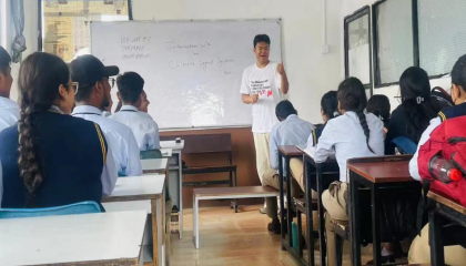 Nepal volunteer